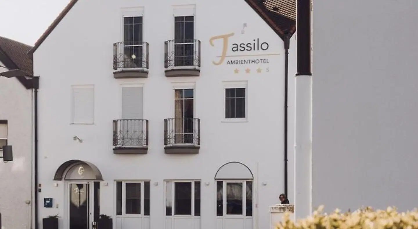 Tassilo EXTERIOR