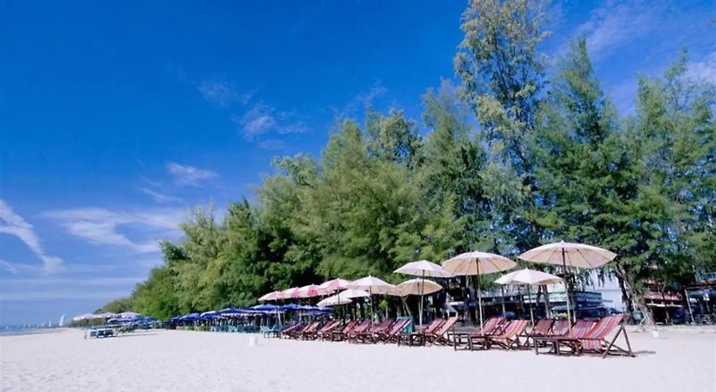 Eya Poolvilla Strand
