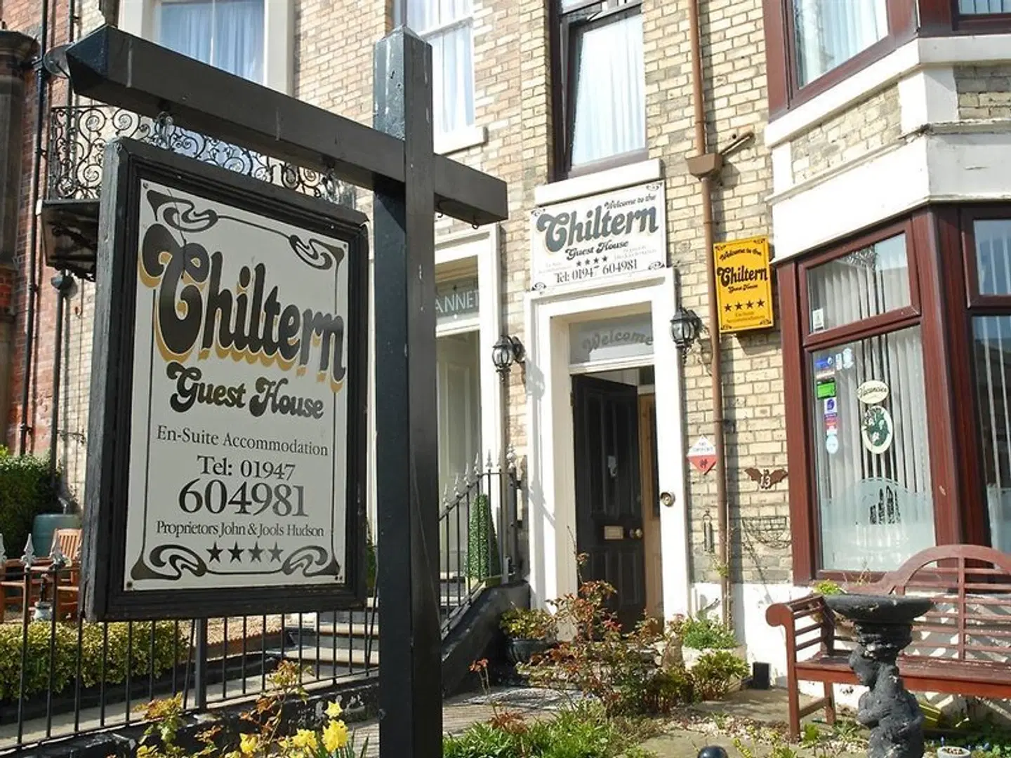 Chiltern Guest House EXTERIOR