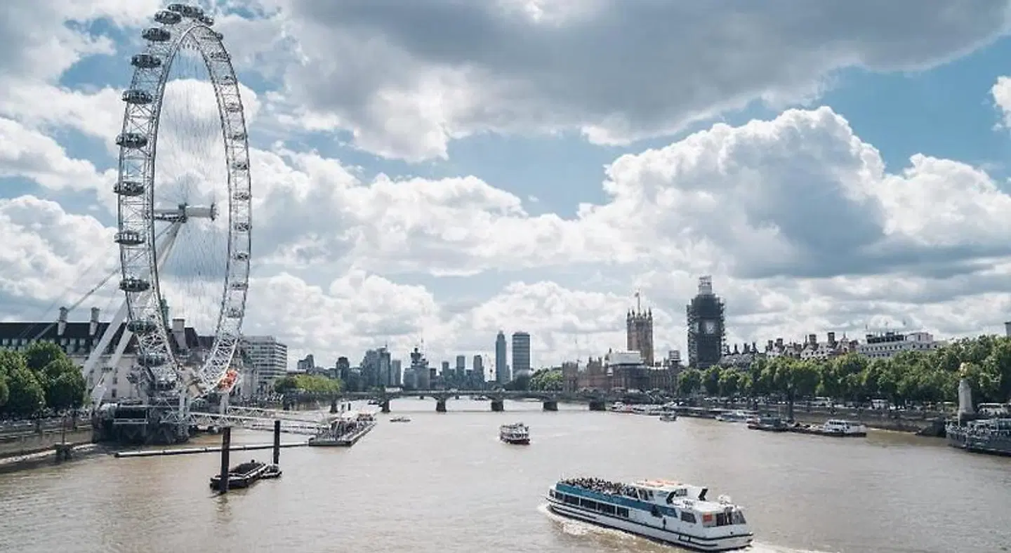 citizenM London Victoria Station Sport und Entertainment