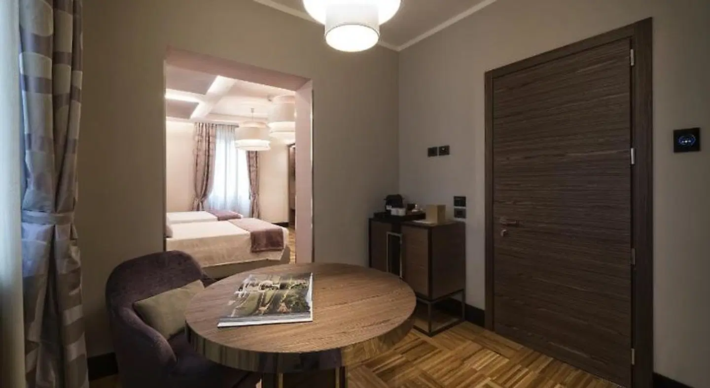 Solo Experience Hotel ROOM_EXAMPLE
