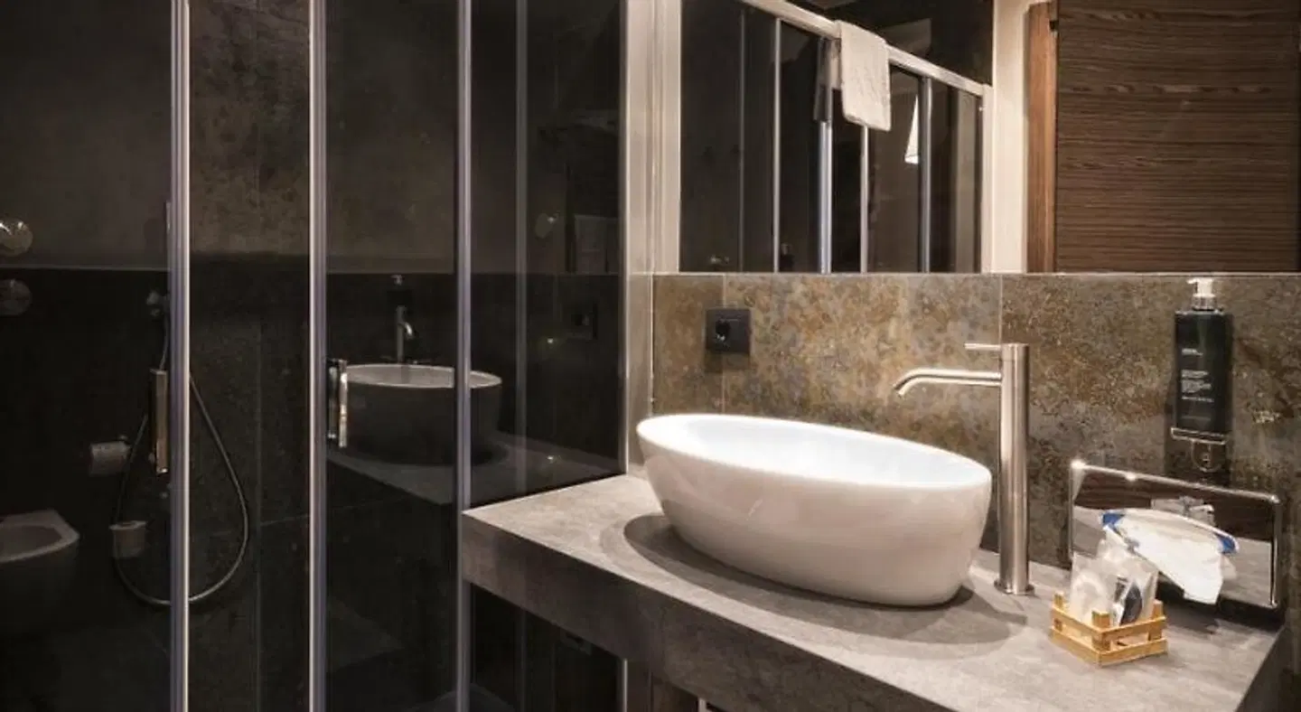 Solo Experience Hotel Badezimmer