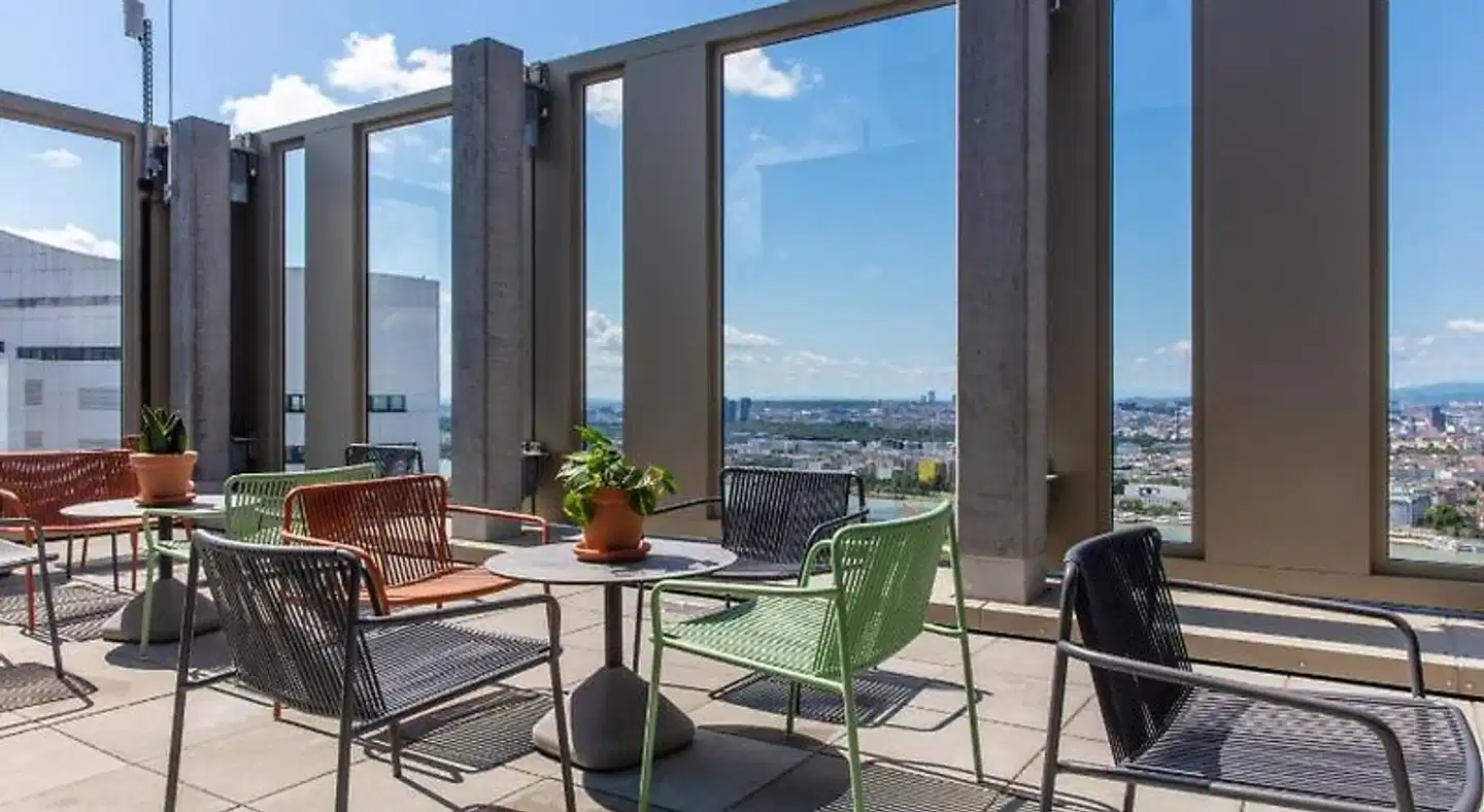 District Living Lobby