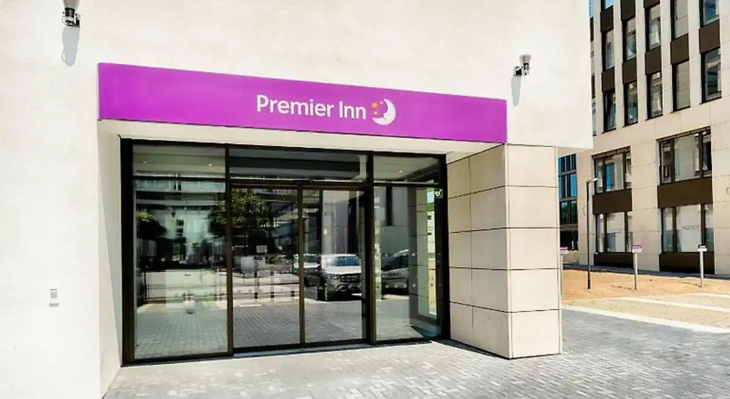 Premier Inn Darmstadt City Centre Aussenansicht