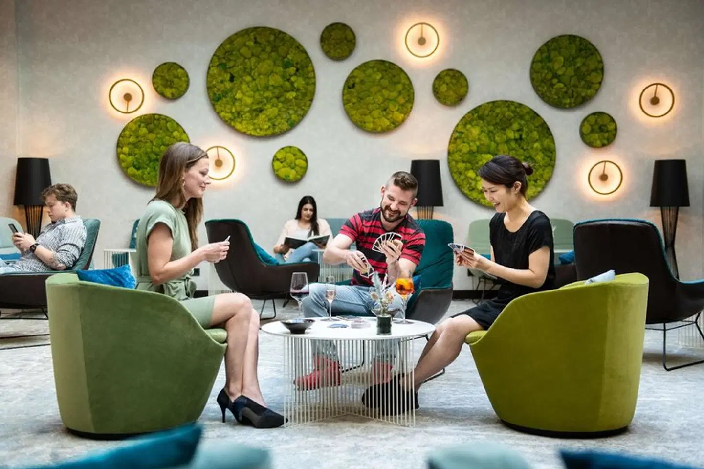 Hyatt Place Frankfurt Airport PEOPLE