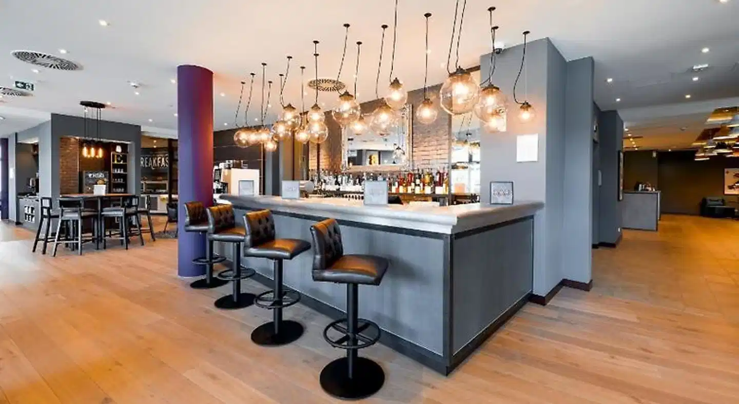 Premier Inn Saarbrücken City Congresshalle Hotel Bar