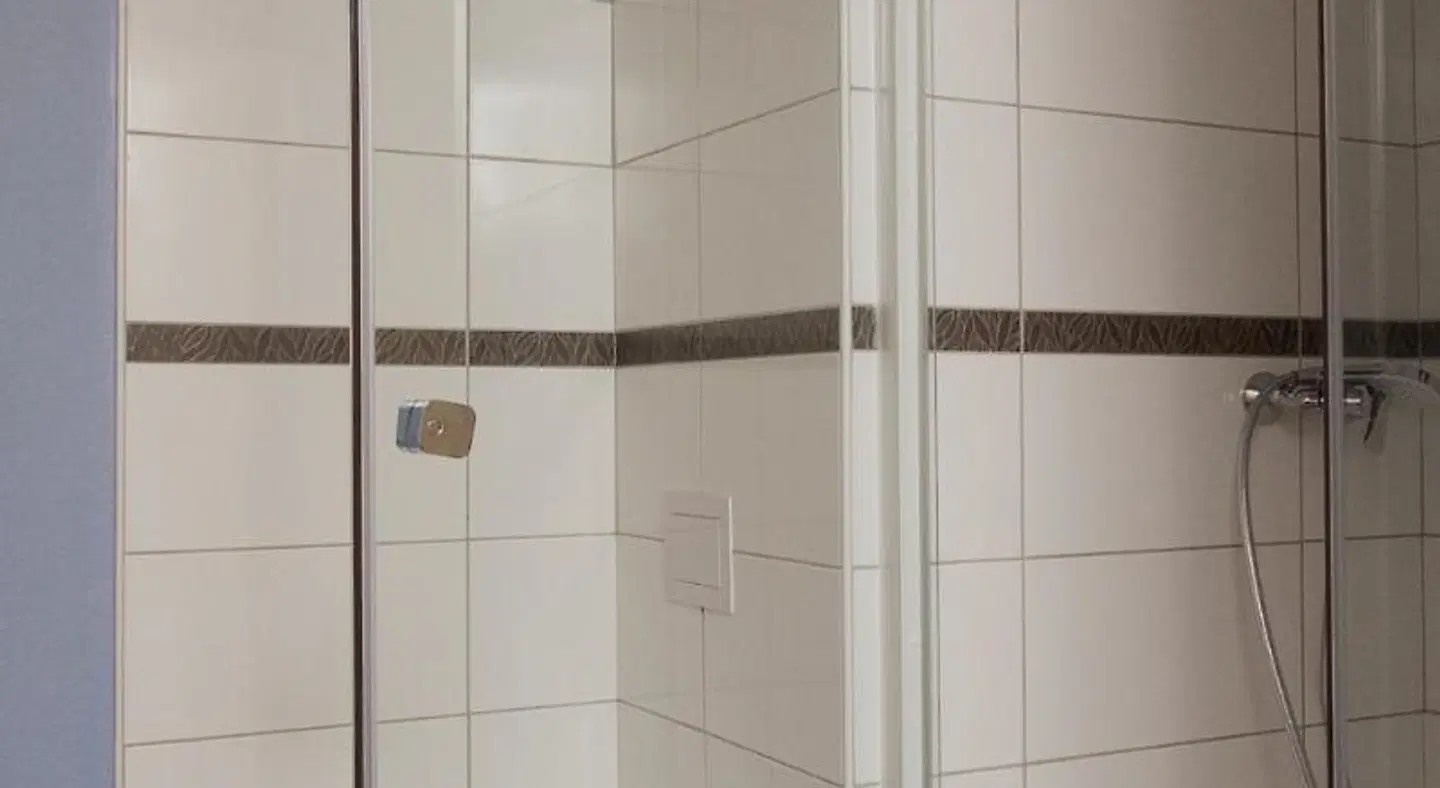 ACE Hotel Lyon Venissieux Parc des Expositions Badezimmer