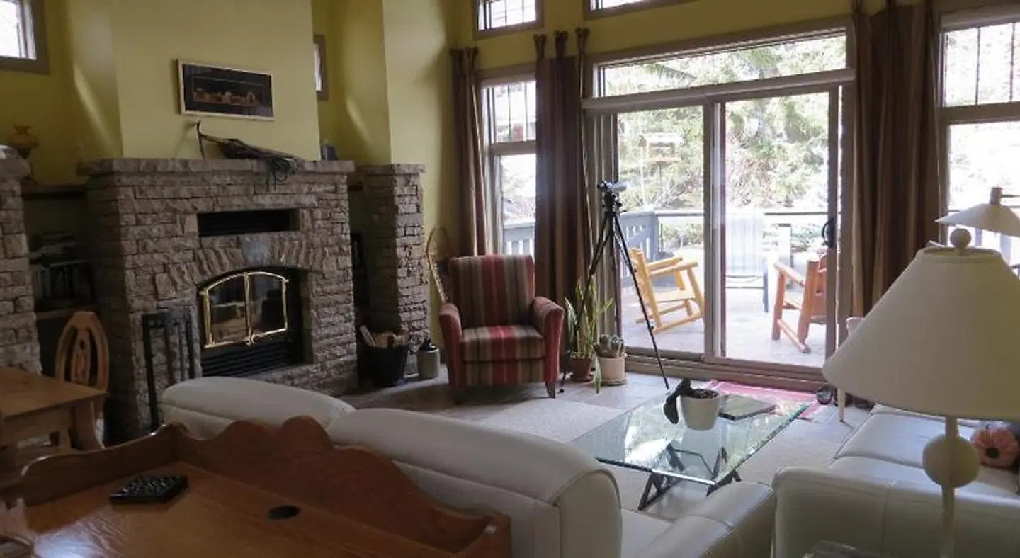 Buffaloberry Bed & Breakfast ROOM_EXAMPLE