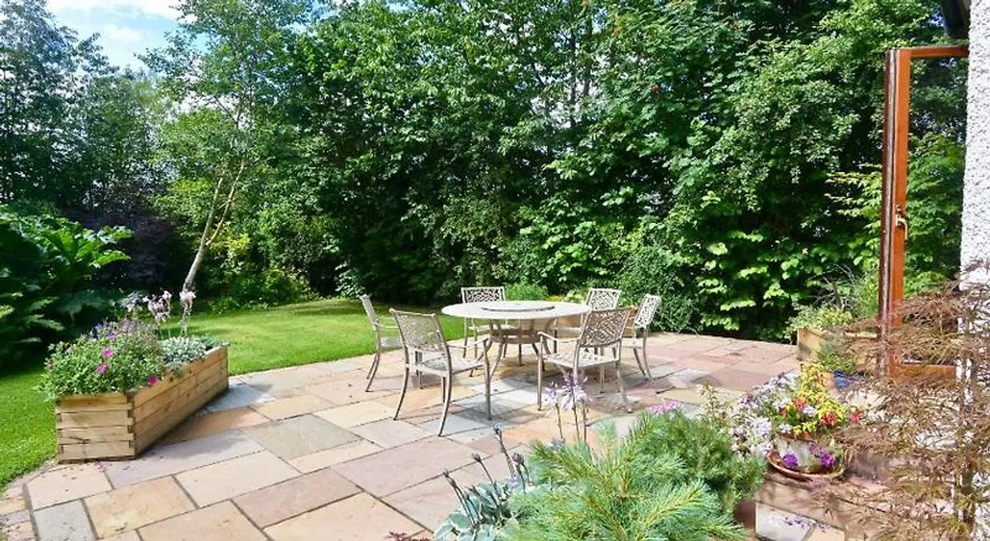 Home Farm Bed and Breakfast Garten