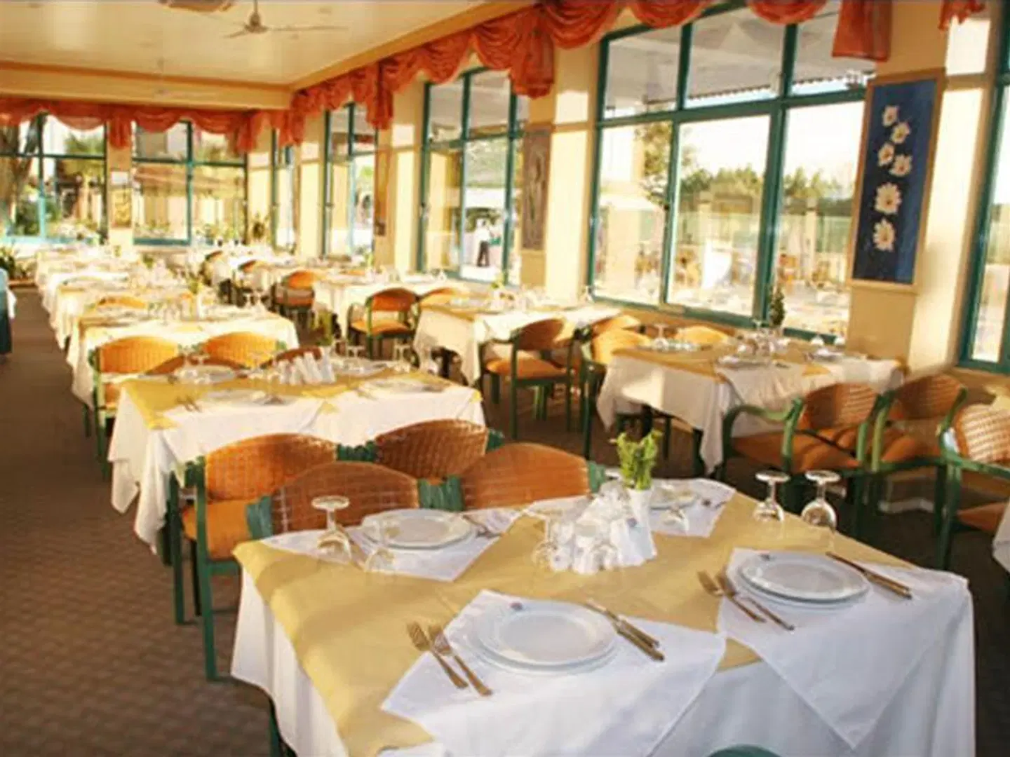 K'rb'y'k Resort Hotel Restaurant