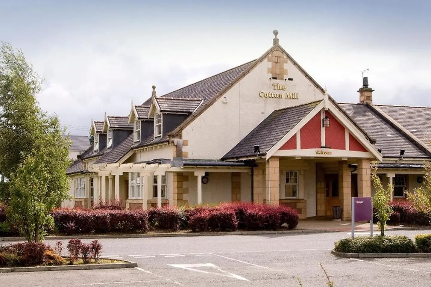 Premier Inn Kilmarnock EXTERIOR