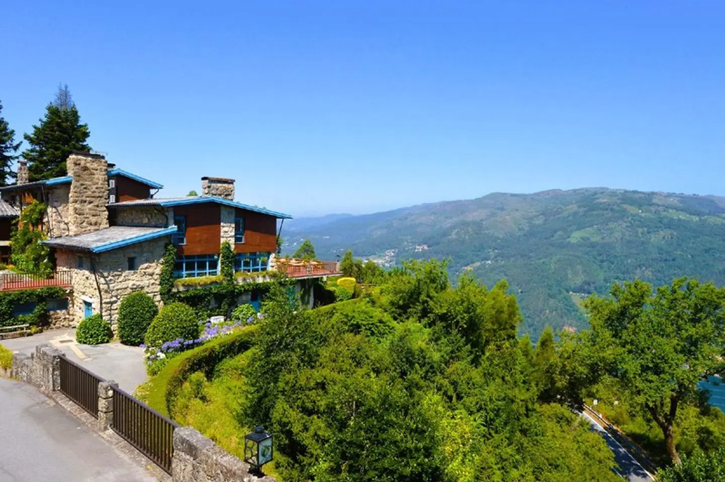 Pousada Caniçada - Gerês LANDSCAPE