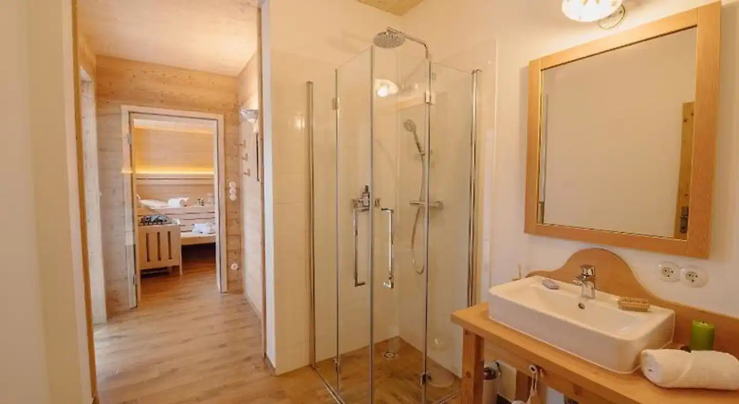 Narzissendorf Zloam Badezimmer