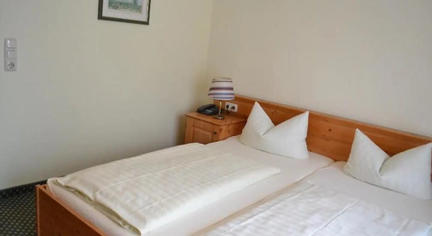 Am Pfahl ROOM_EXAMPLE