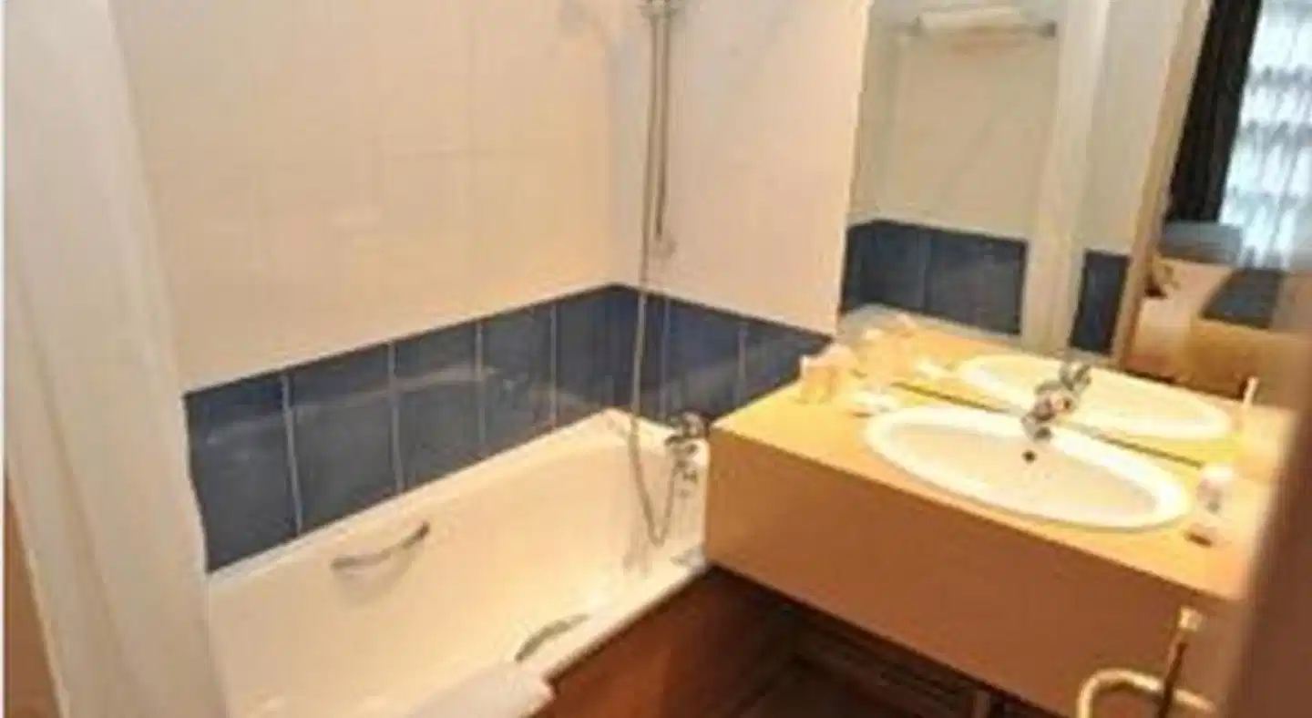 Best Western Crequi Lyon Part Dieu Badezimmer