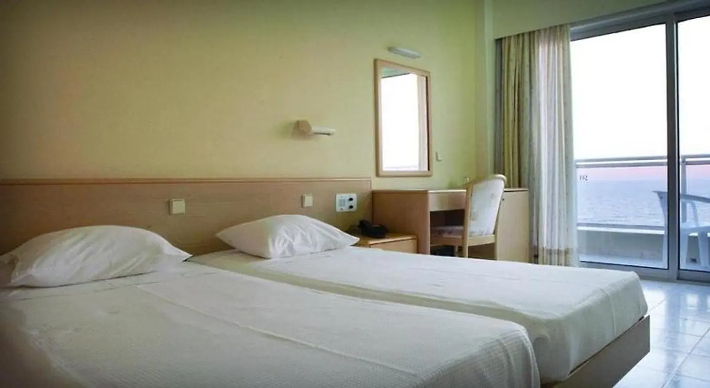 Riviera ROOM_EXAMPLE
