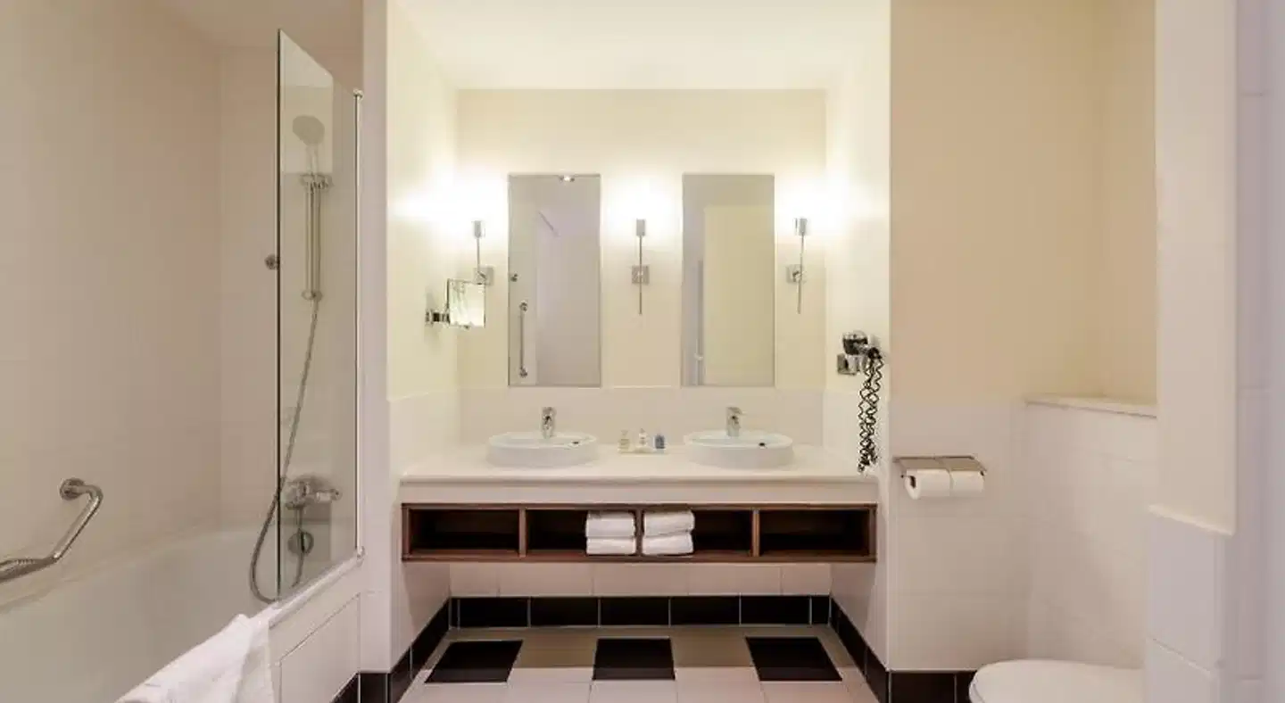 Radisson Blu Hotel Paris, Marne-La-Vallee Badezimmer