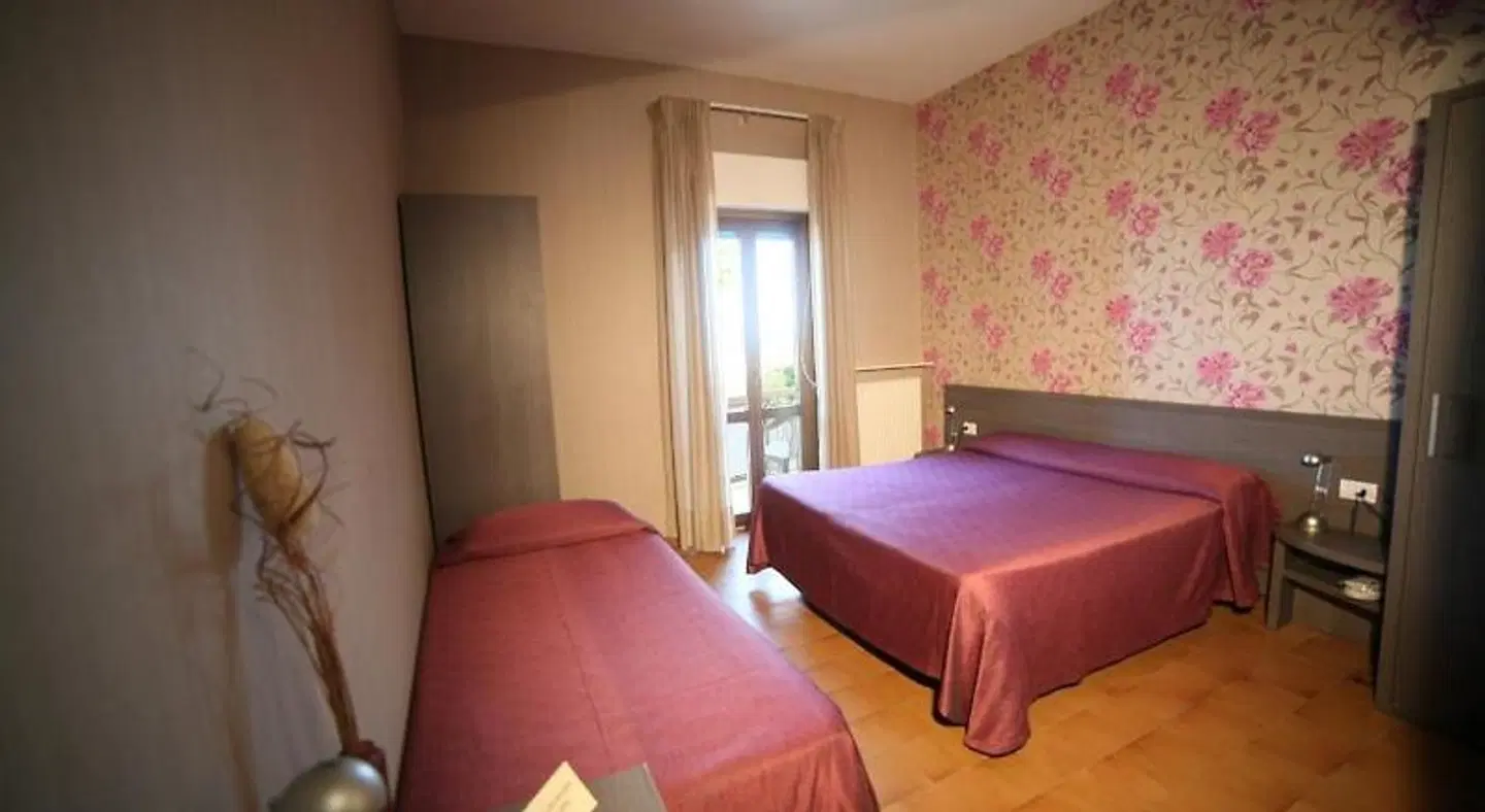 Hotel Velus ROOM_EXAMPLE