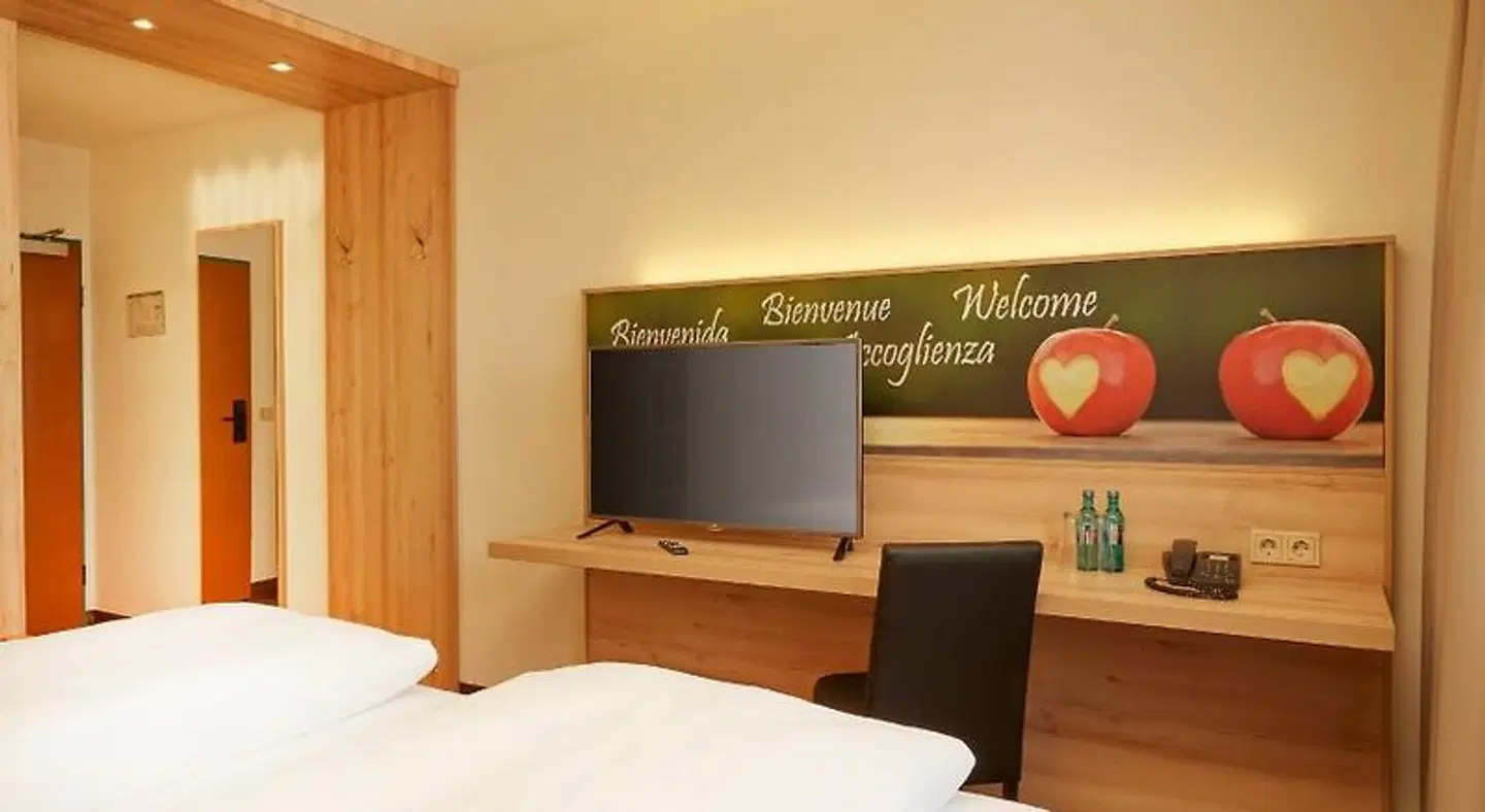 Ramada Stuttgart-Herrenberg ROOM_EXAMPLE