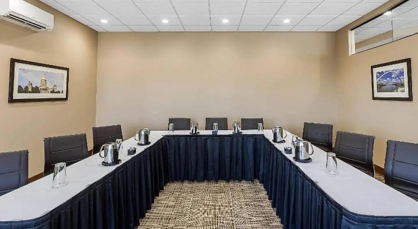 Comfort Inn & Suites Event Center Konferenz