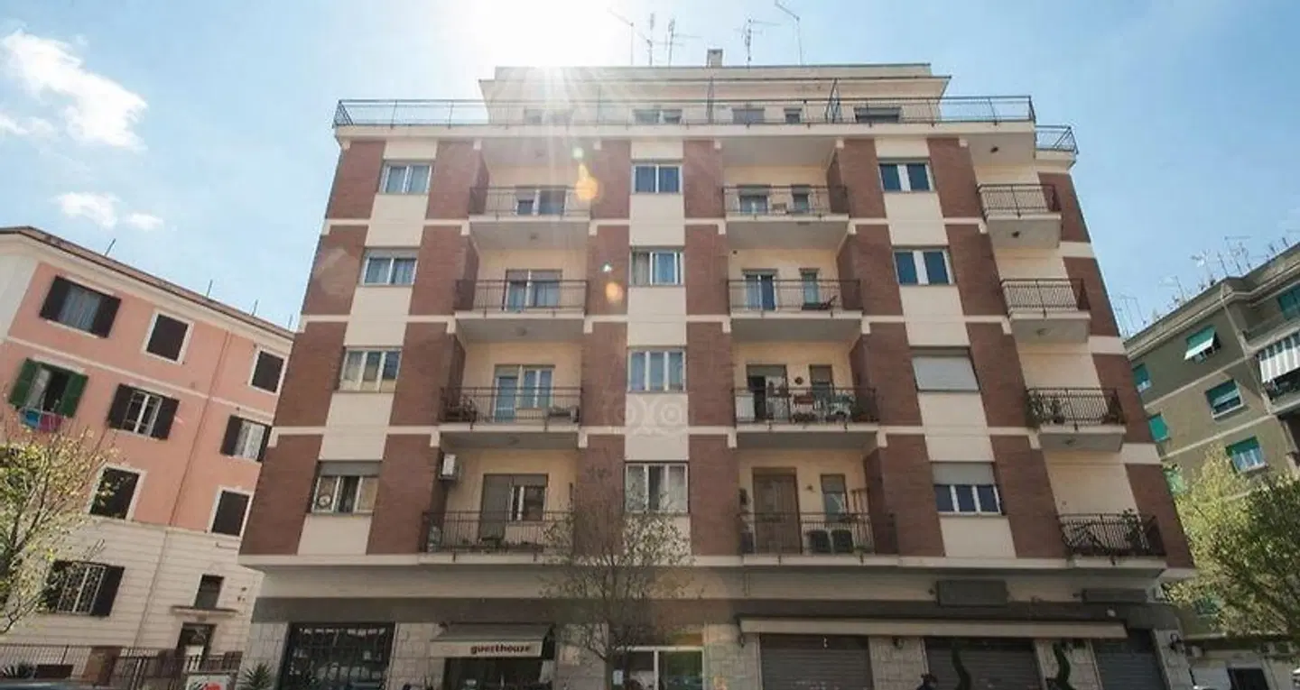 City Guest House EXTERIOR