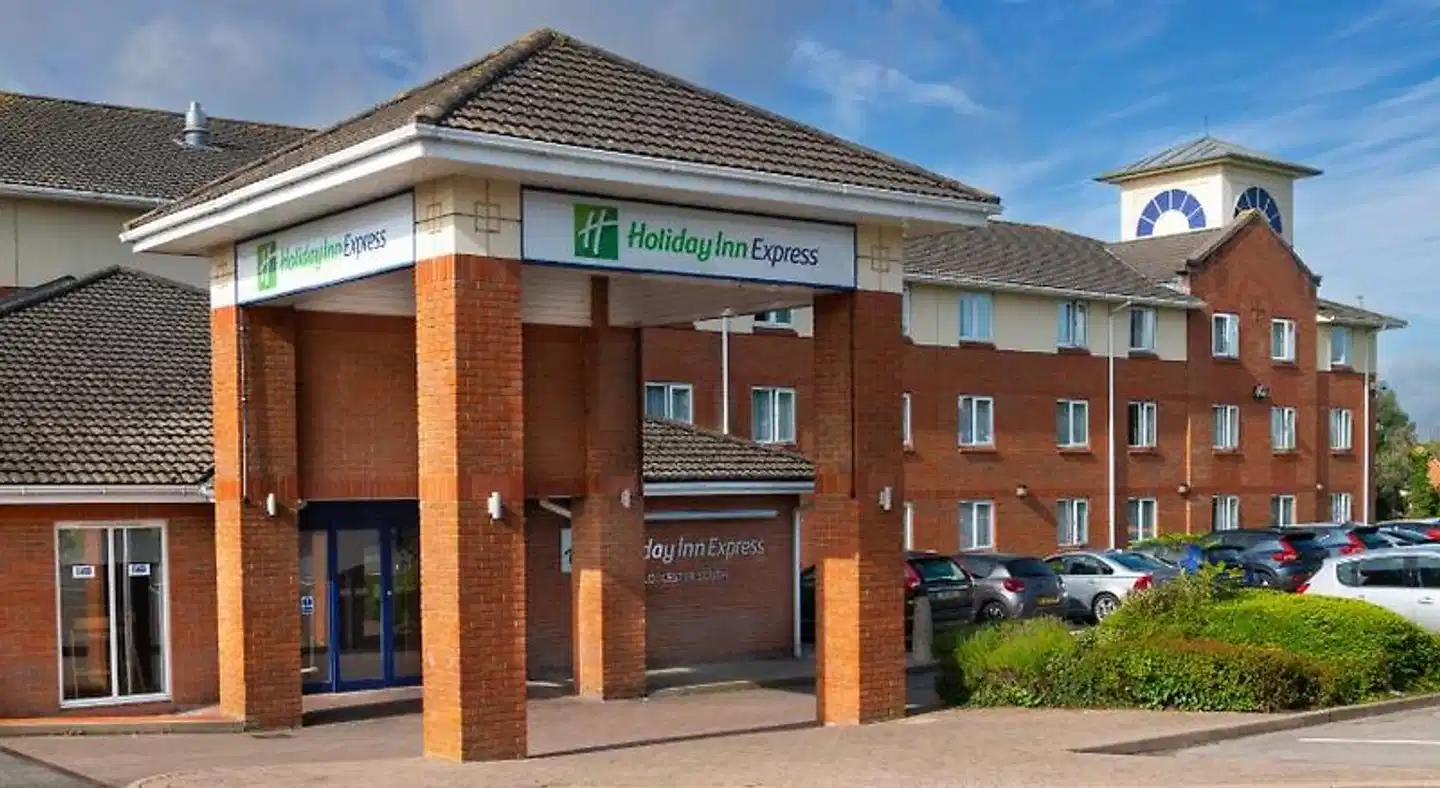 Holiday Inn Express Gloucester - South Aussenansicht