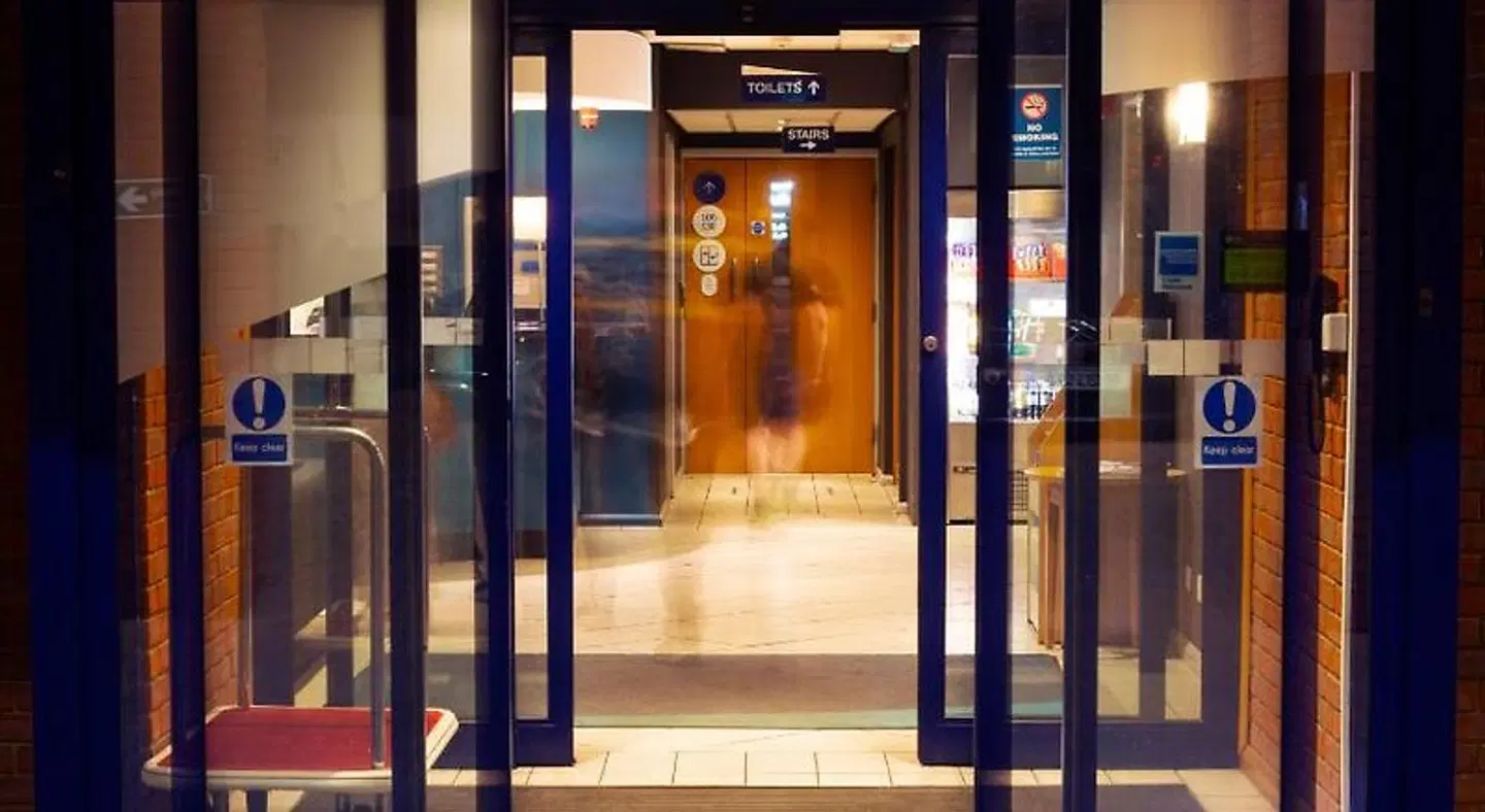 Holiday Inn Express Gloucester - South HEALTH_BEAUTY