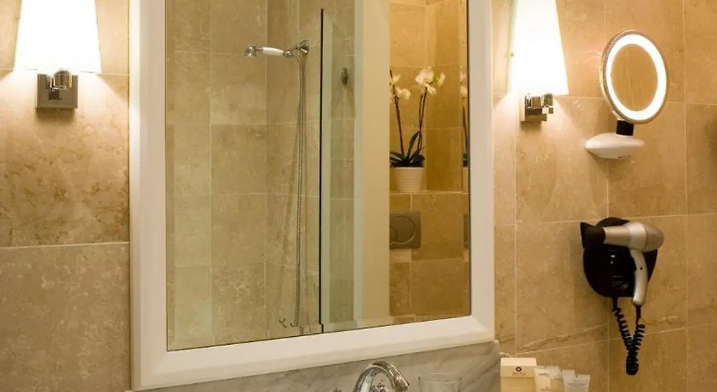 Hotel Le Royal Lyon - Mgallery Badezimmer