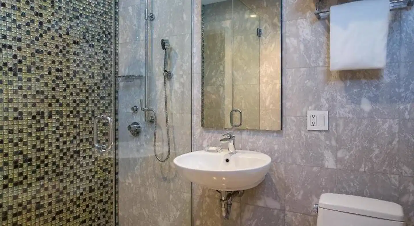 Lombardy Hotel Badezimmer