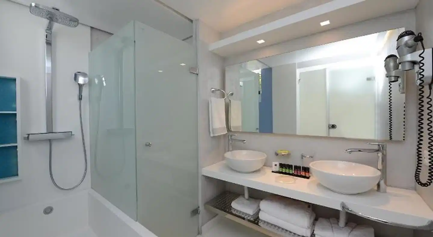 Semeli Hotel Badezimmer