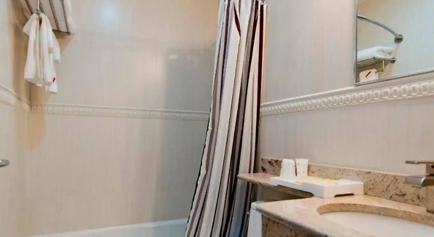 Asiatic Hotel Badezimmer