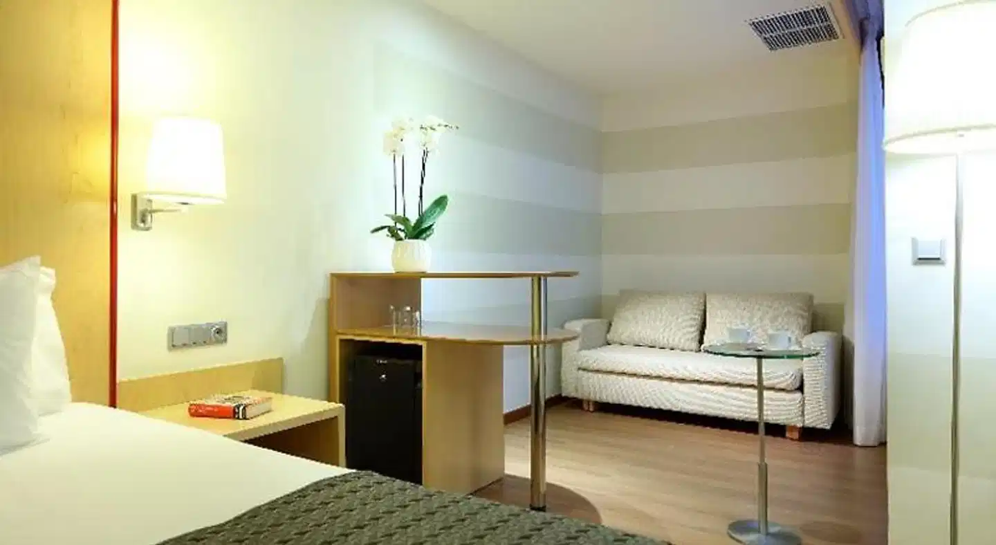 Eurostars Centrum Alicante Wohnbeispiel