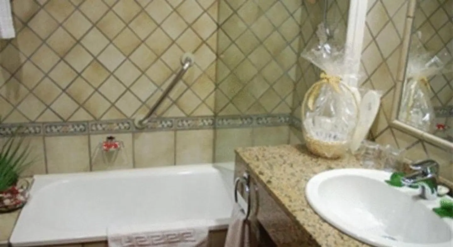 Hotel Boutique Calas de Alicante Badezimmer