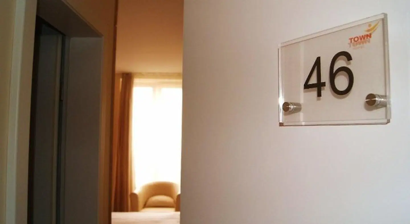 Town Hotel ROOM_EXAMPLE