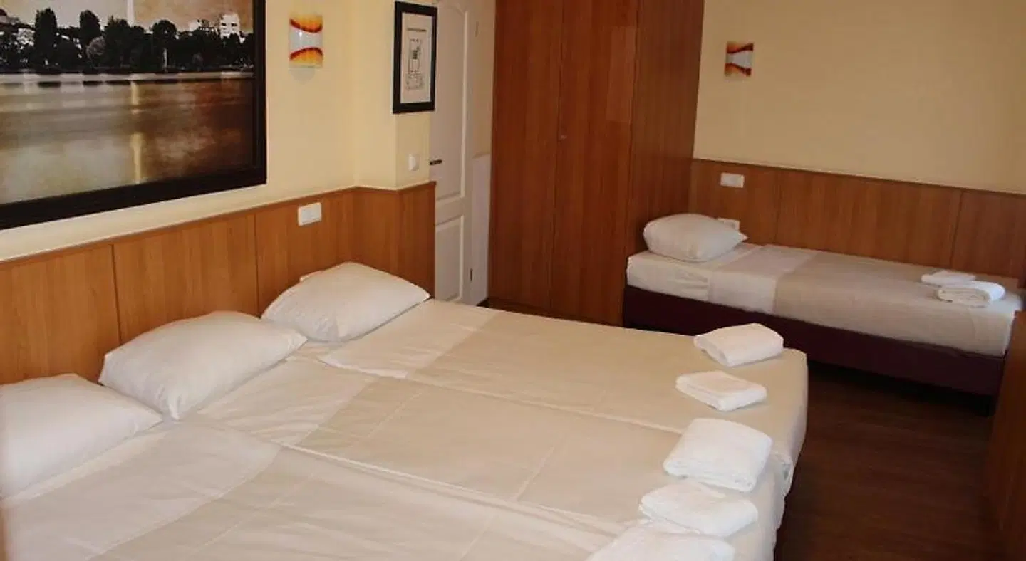 Altan ROOM_EXAMPLE