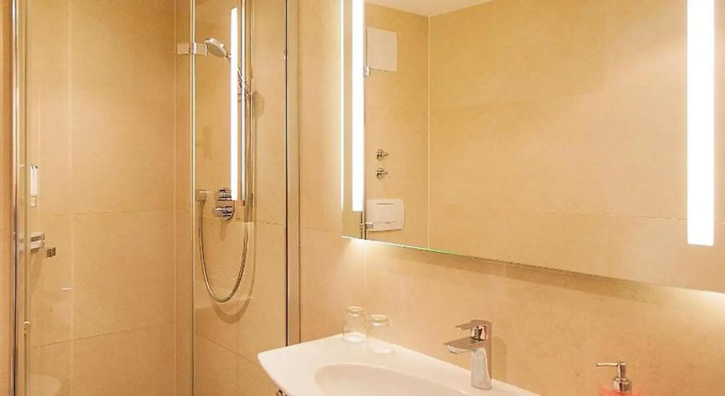 Hirsch Gehrung Badezimmer