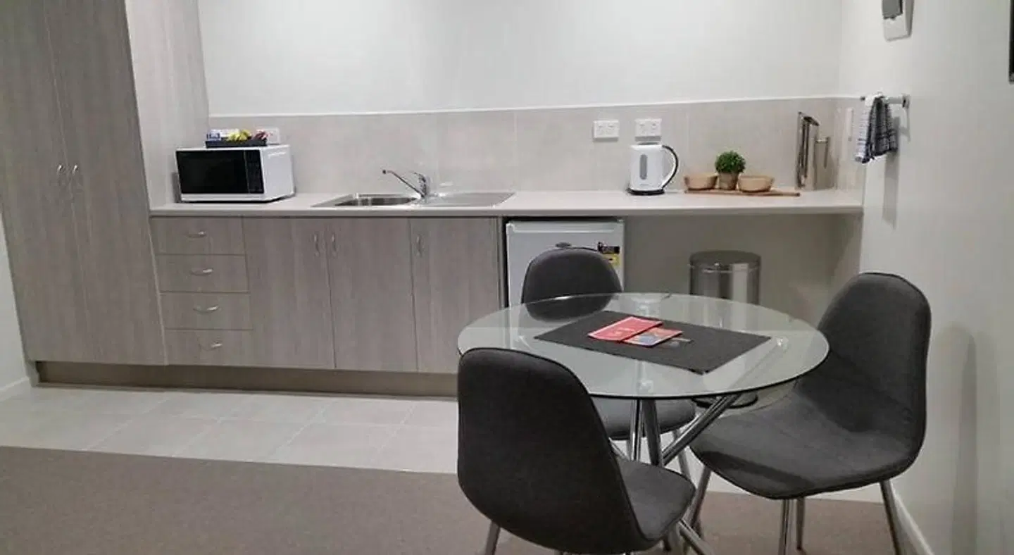Top Spot Motel ROOM_EXAMPLE