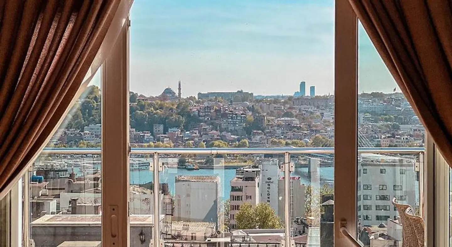 Hotel Des Arts - Istanbul Terrasse
