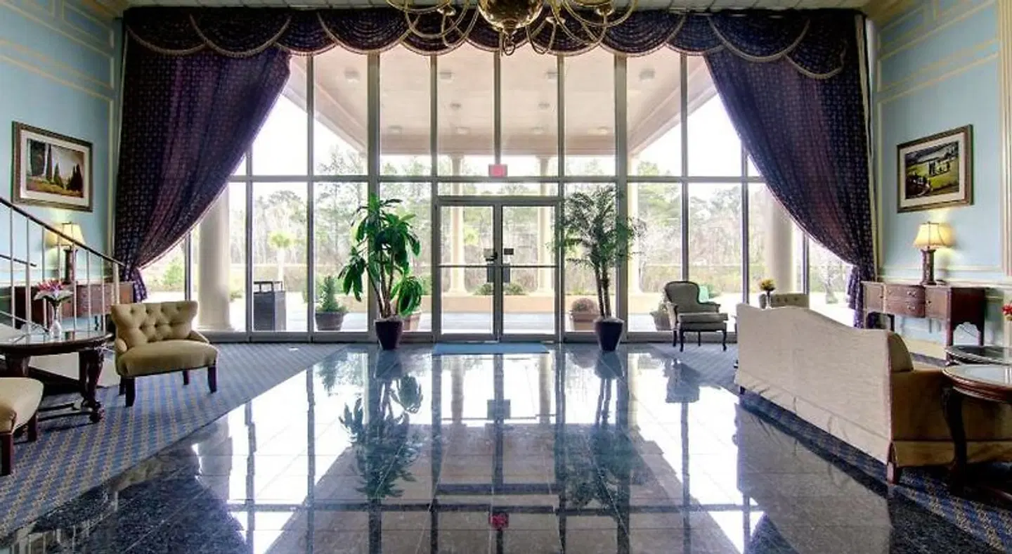 Best Western Riverside Inn Hallenbad