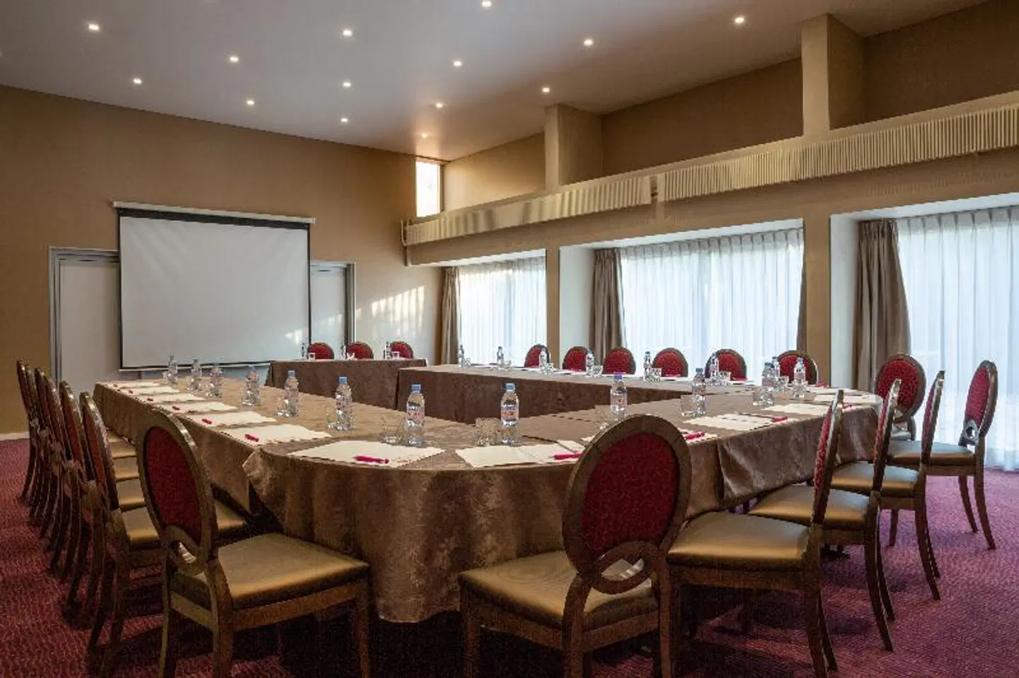 Inter-Hôtel Les Trois Roses Konferenz