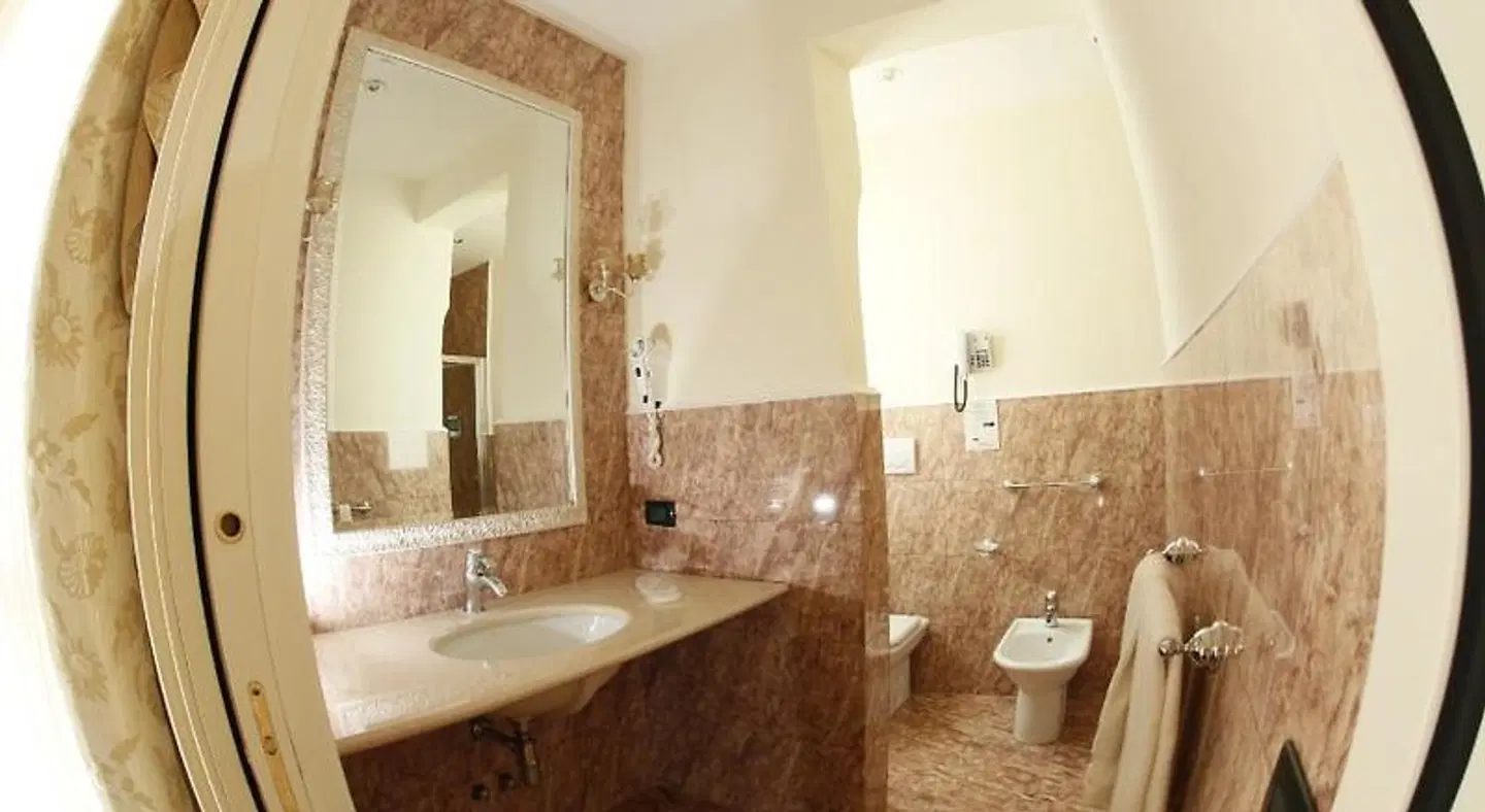 Grand Hotel Di Lecce Badezimmer
