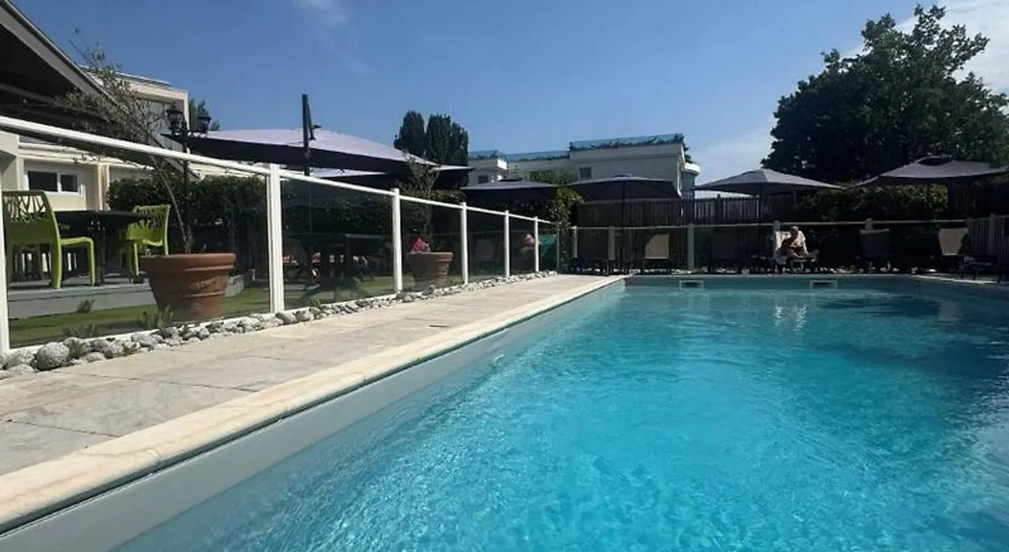 Mercure Annecy Sud OUTDOOR_POOL