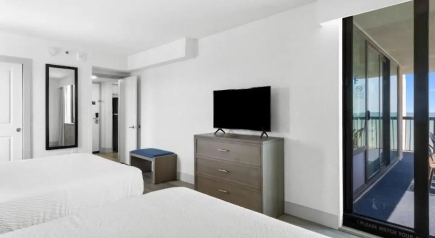 Compass Cove ROOM_EXAMPLE