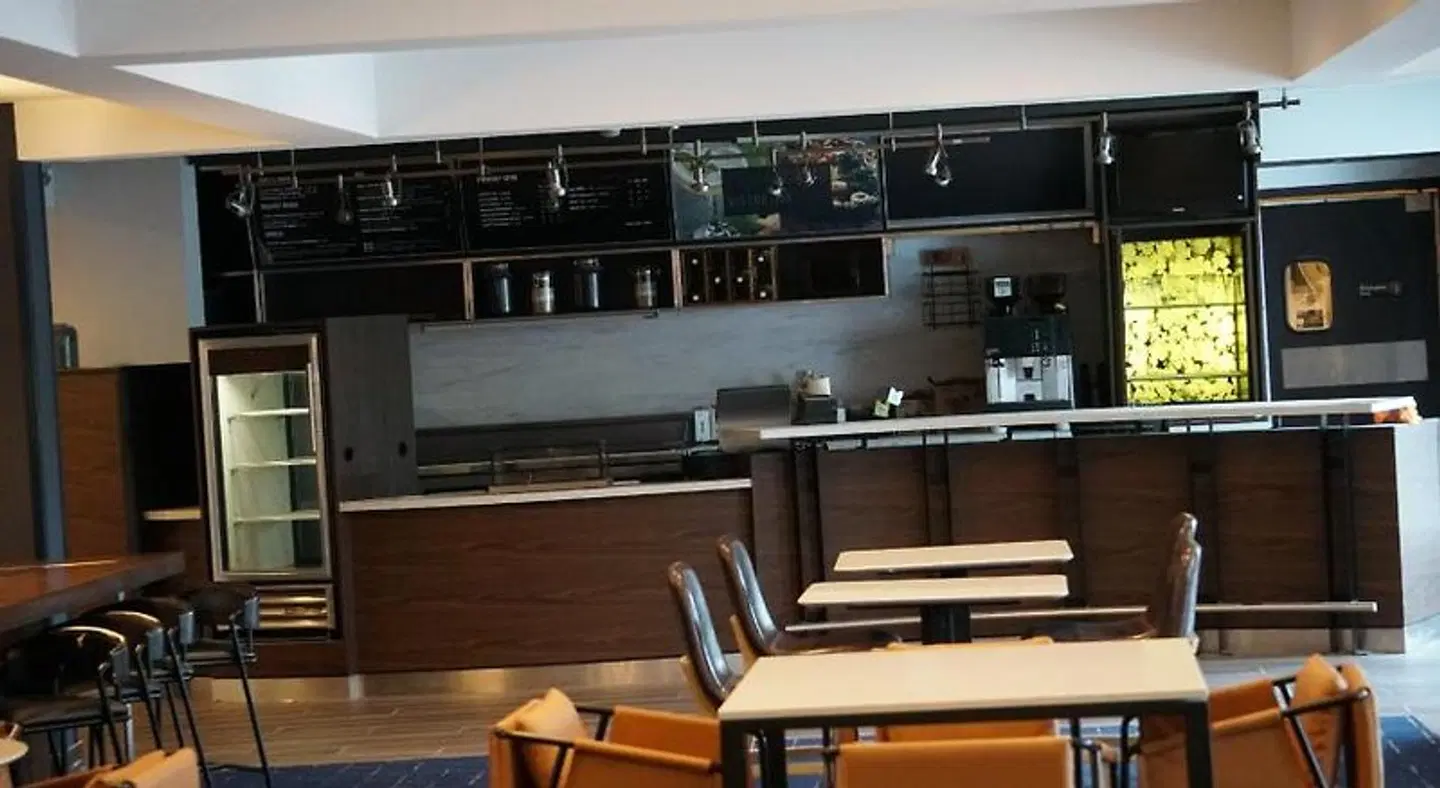 Courtyard by Marriott Memphis East/Bill Morris Parkway Bar