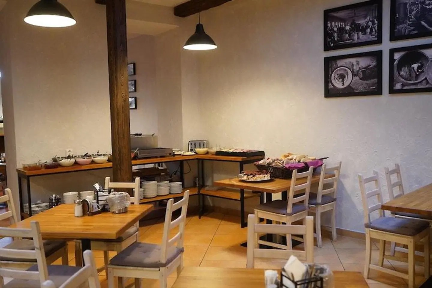 Romania Restaurant
