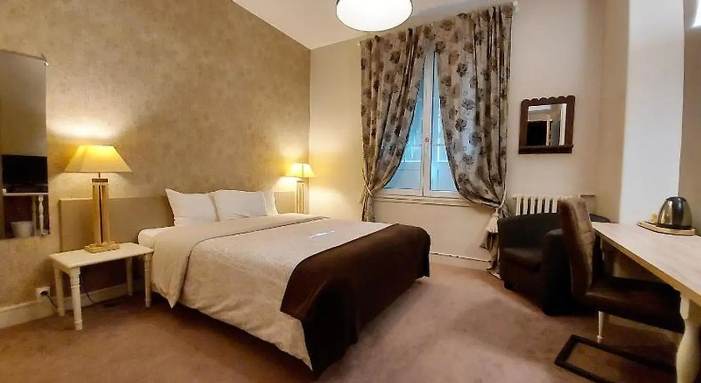 Mondial ROOM_EXAMPLE