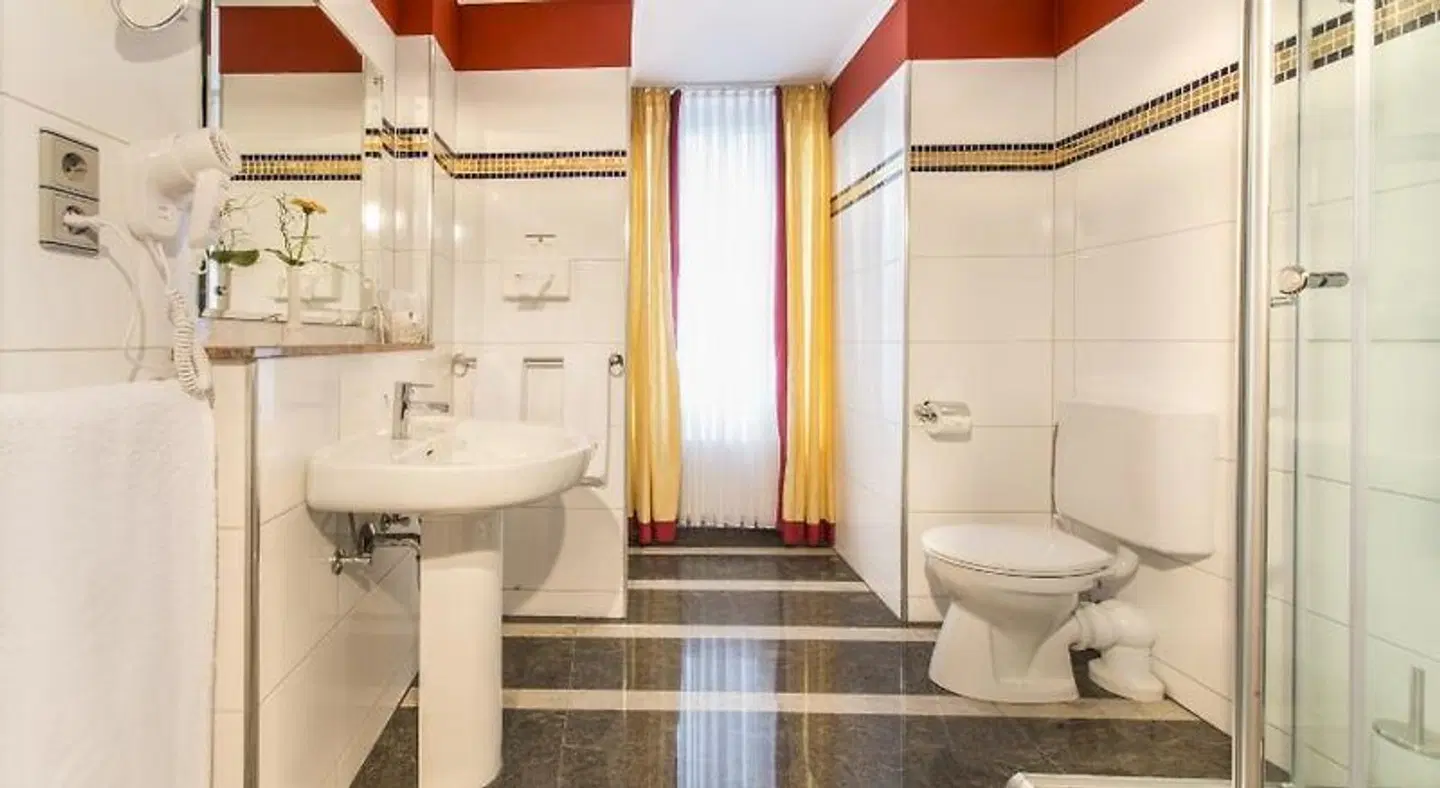 Bellevue Rheinhotel Badezimmer