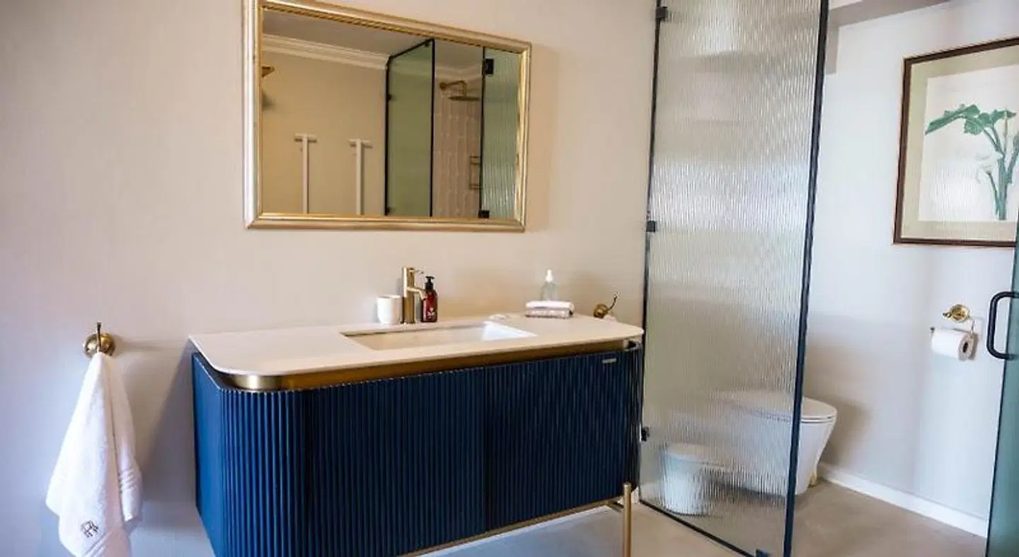 Rozenburg Guest House Badezimmer