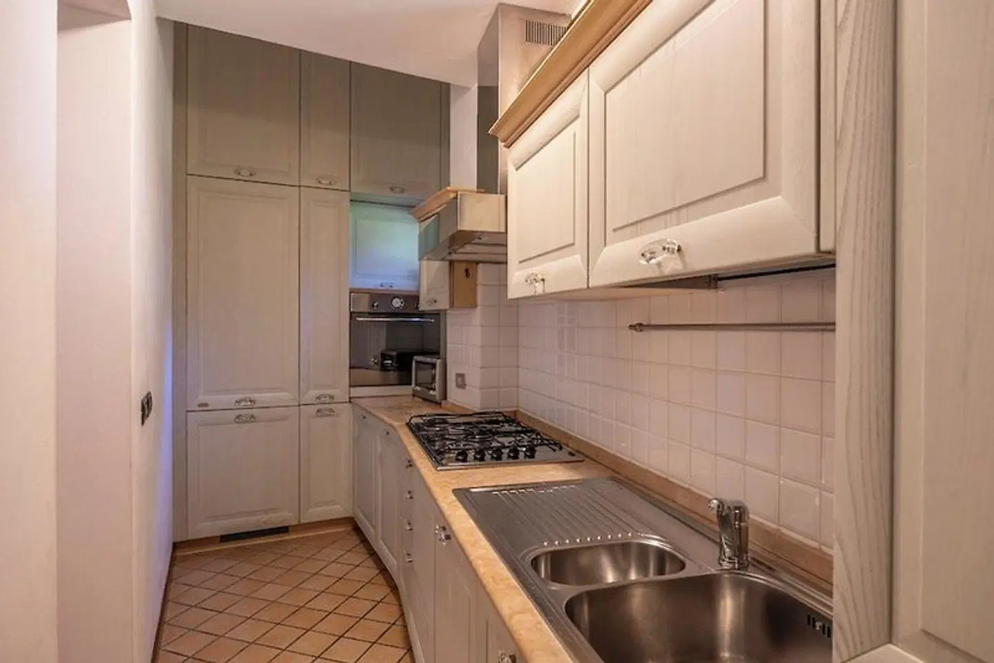 Ideal ROOM_EXAMPLE