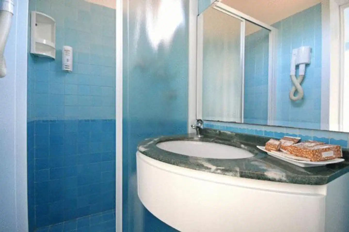 Fra I Pini Badezimmer